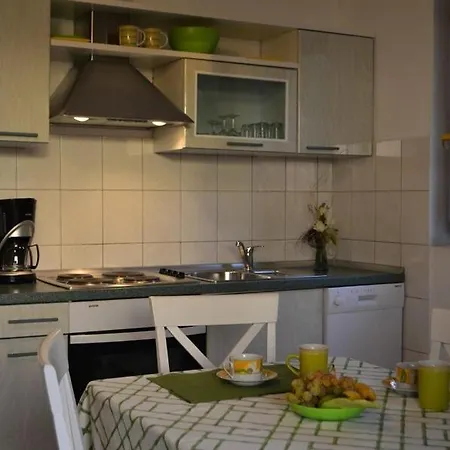 In With Sea View, Terrace, Air Conditioning, Wifi 4552-8 Supetarska Draga