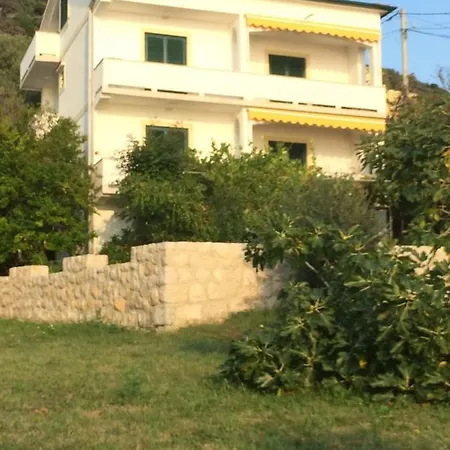 In With Sea View, Terrace, Air Conditioning, Wifi 4552-8 Apartmán *